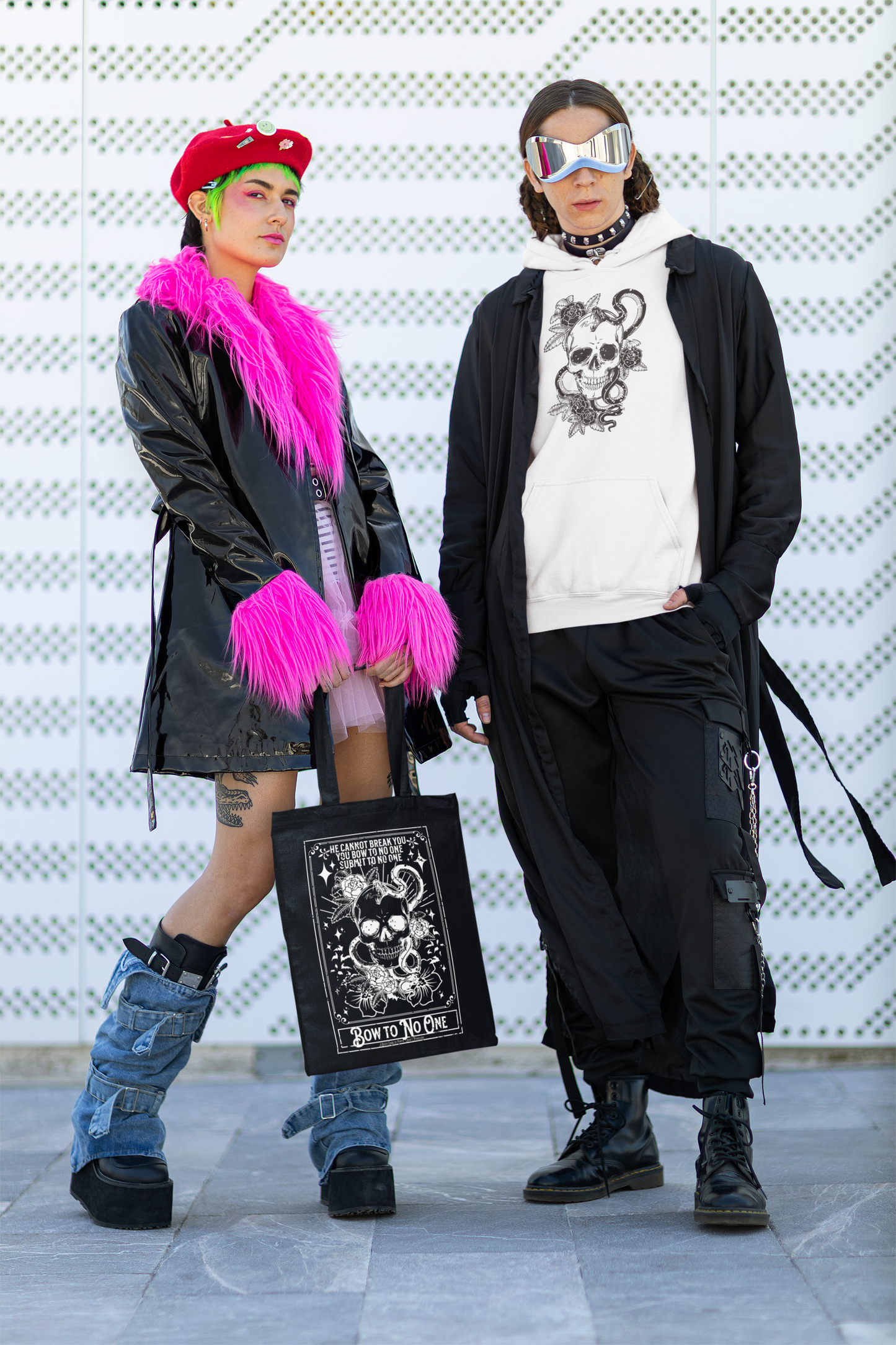 Bow to No One - Chloe C. Penaranda - Officially Licensed - Tote - An Heir Comes to Rise - AHCTR