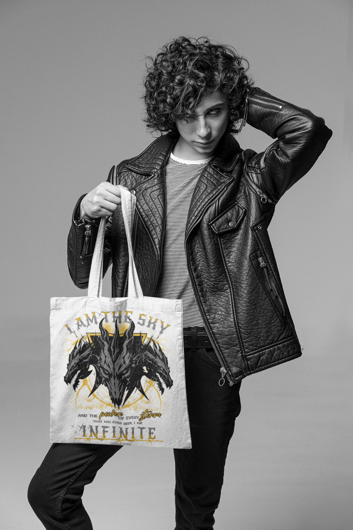 I am the sky Tote - Fourth Wing - Rebecca Yarros - Officially Licensed