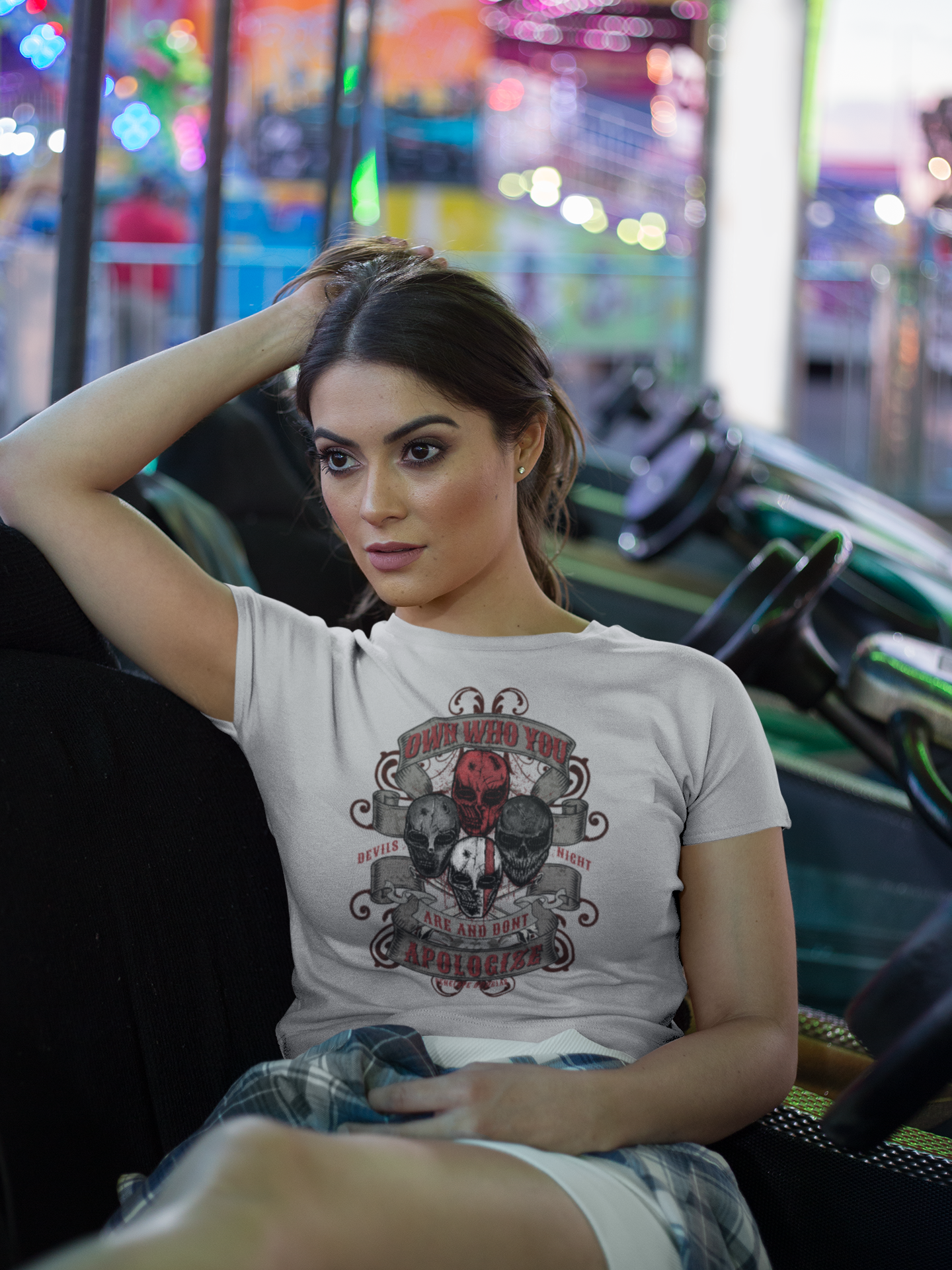 Own who you are - Corrupt - T-shirt - Devils Night Series - Penelope Douglas