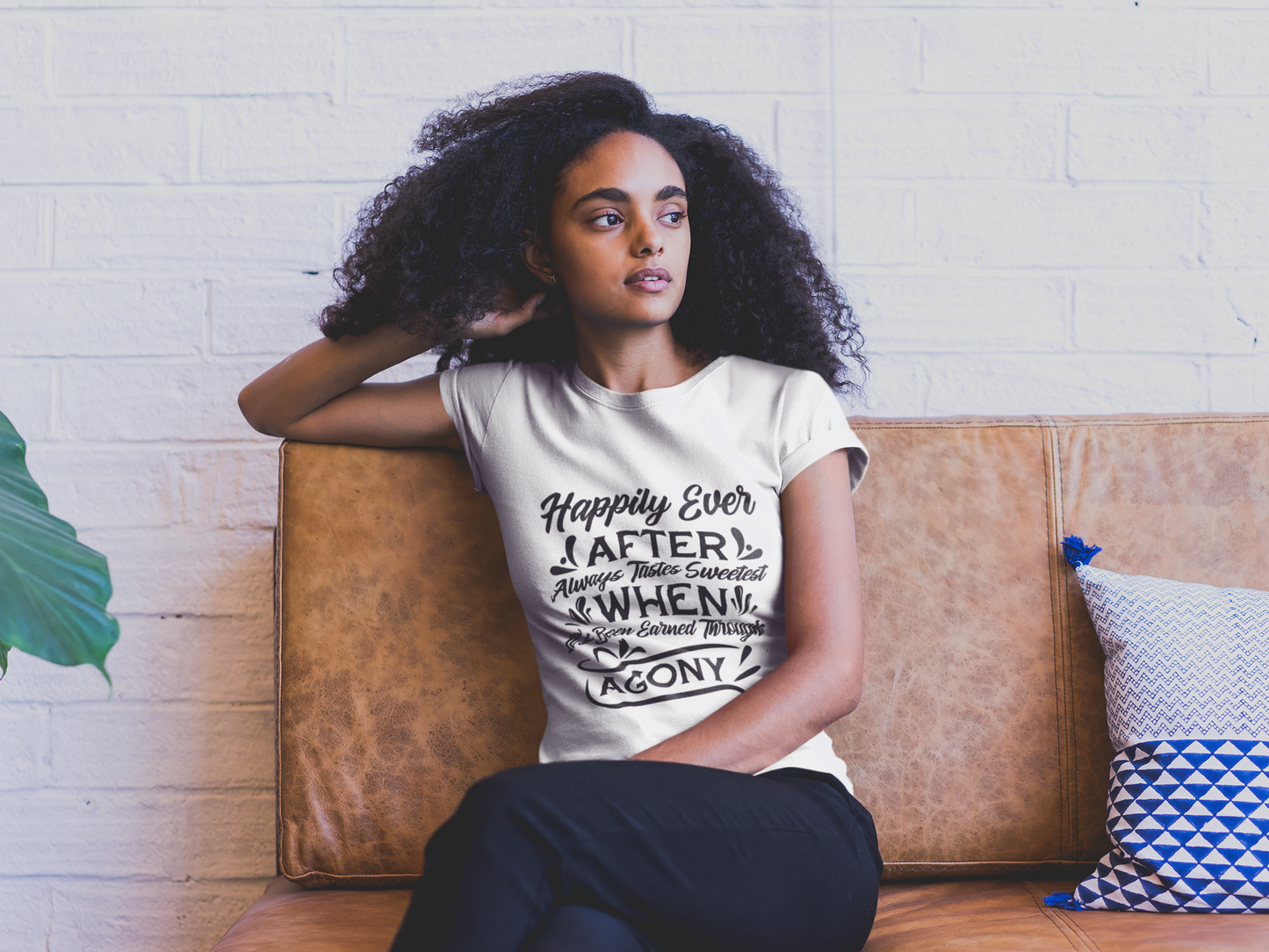 Happily Ever Afer - Aurora Academy- t-shirt - Caroline Peckham and Susanne Valenti Merchandise