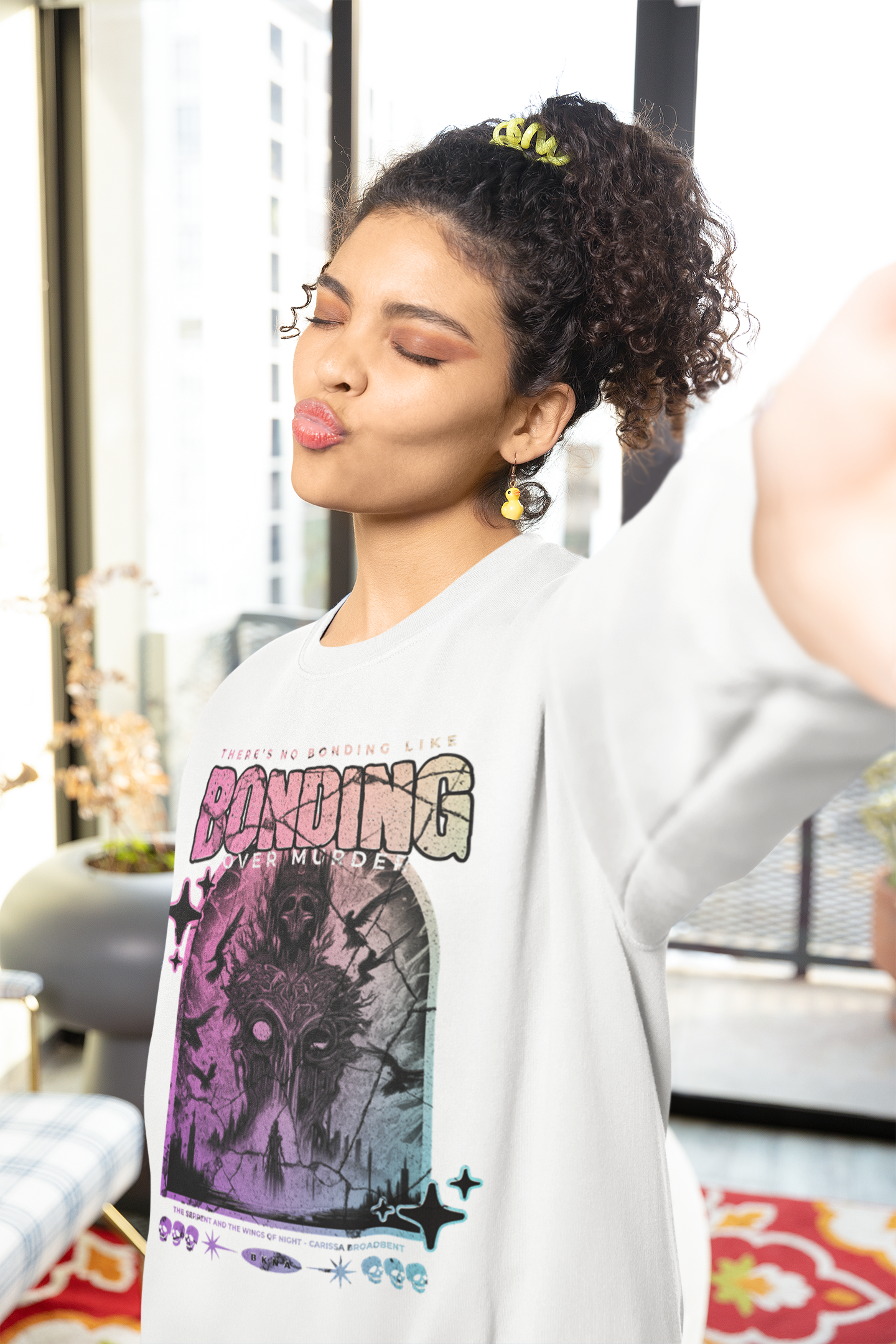 Bonding Over Murder - Carissa Broadbent - Officially Licensed - Sweatshirt - Serpent and The Wings of Night