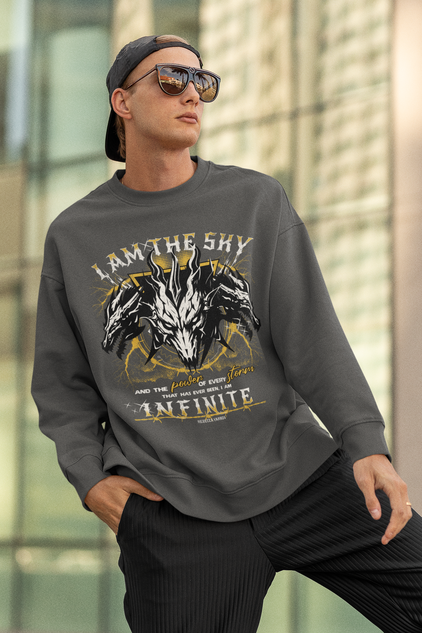 I am the Sky Sweatshirt - Officially Licensed Fourth Wing by Rebecca Yarros Merchandise