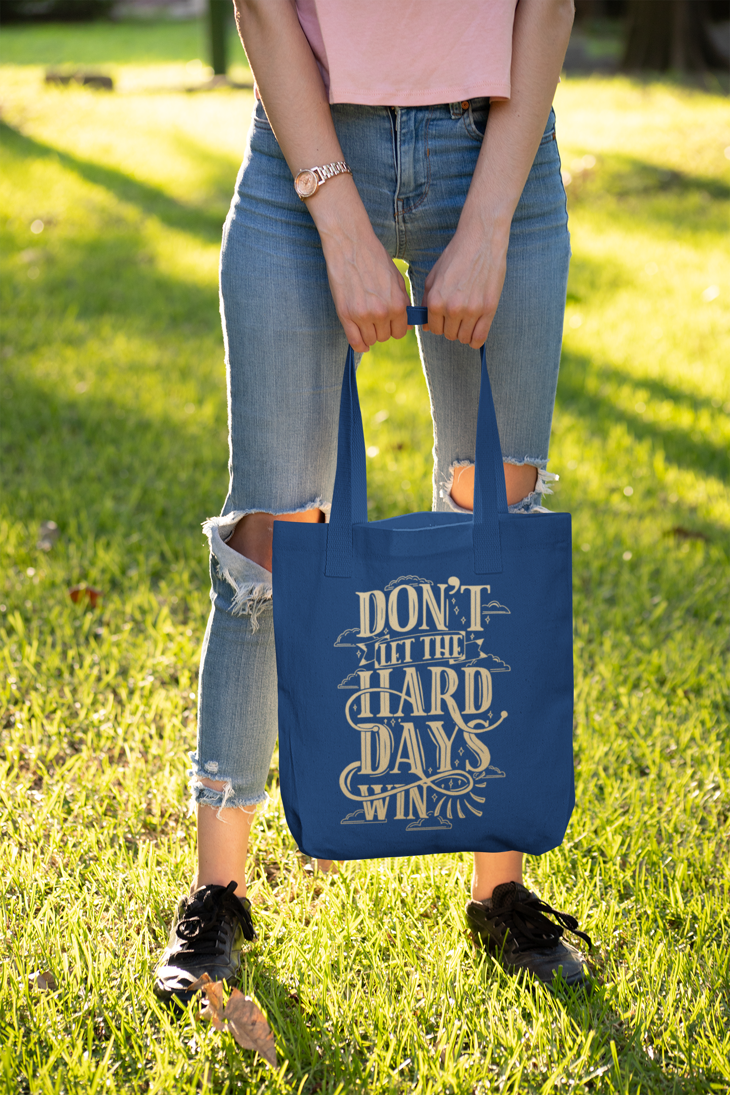 Dont Let the Hard Days Win - Tote - A Court of Mist and Fury Officially Licensed - Sarah J Maas
