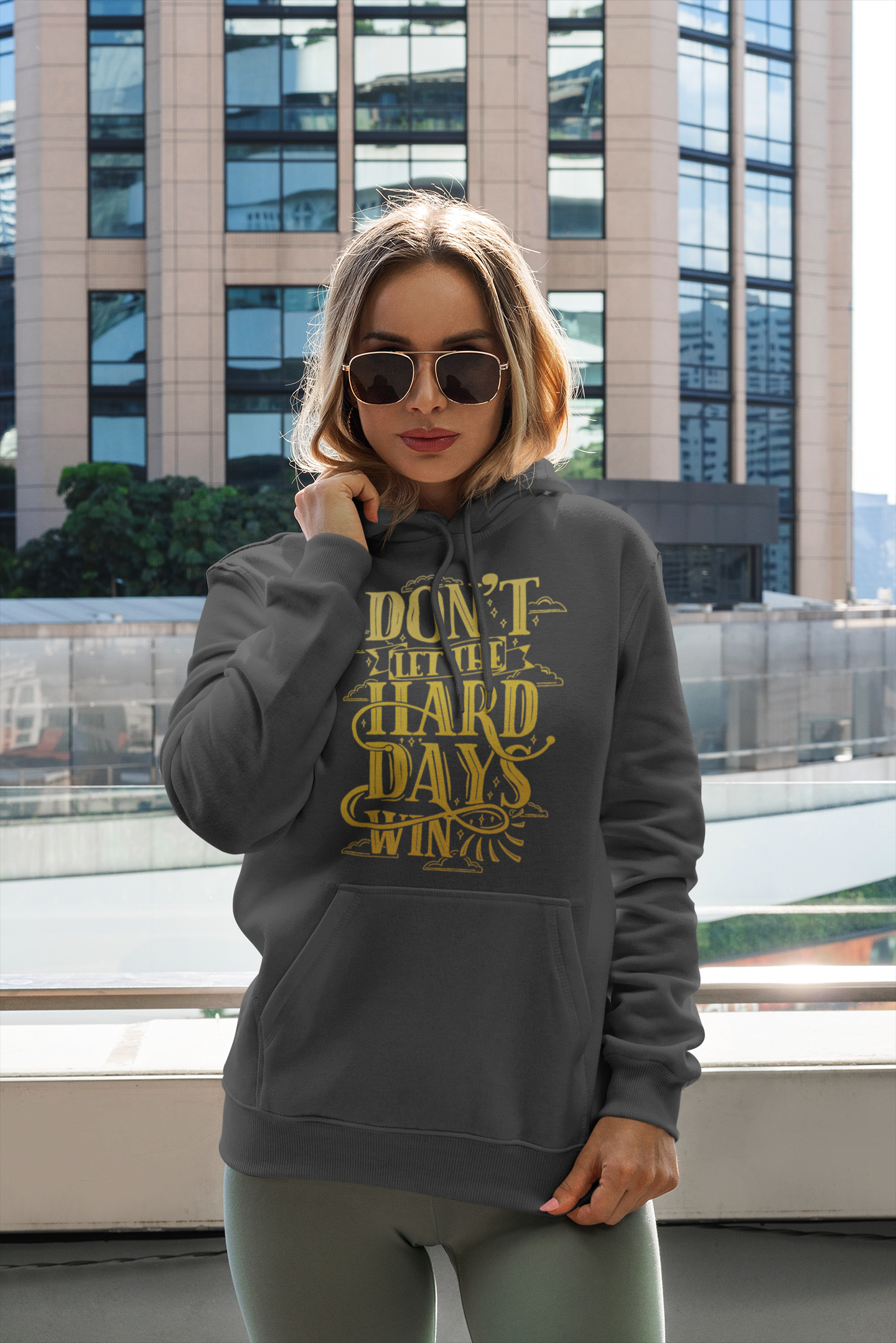 Don't let the hard days win - Hoodie - Sarah J Maas - Acotar - Officially Licensed